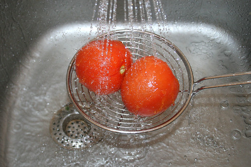 32 - Tomaten abschrecken / Refresh tomatoes