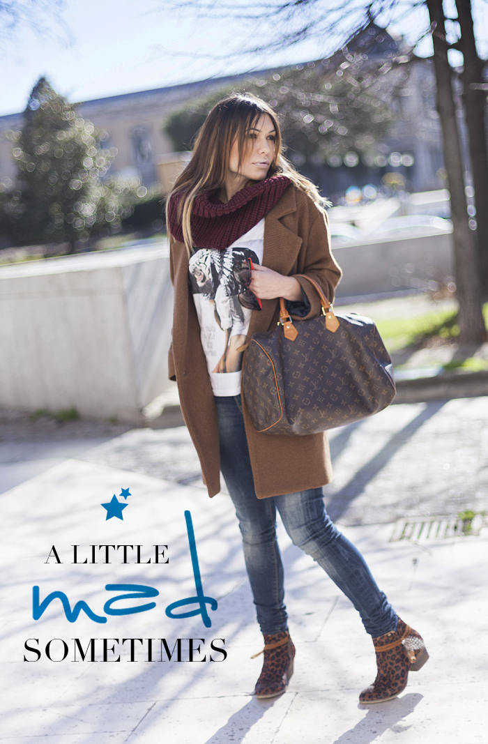 street style barbara crespo a little mad sometimes eleven paris tshirt coat fashion blogger outfit