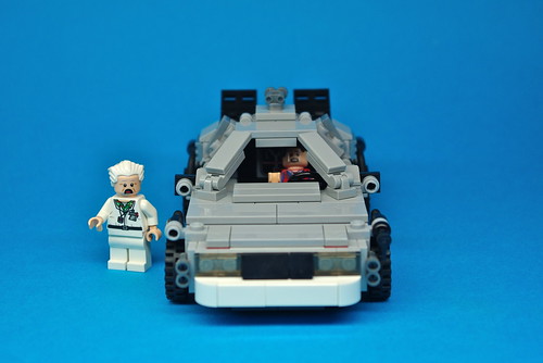 LEGO Back to the Future DeLorean (4)
