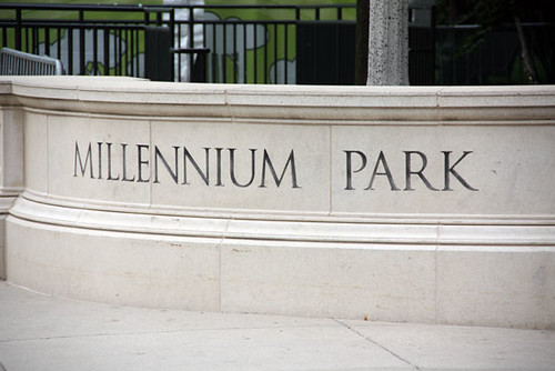 Millennium-Park-sign