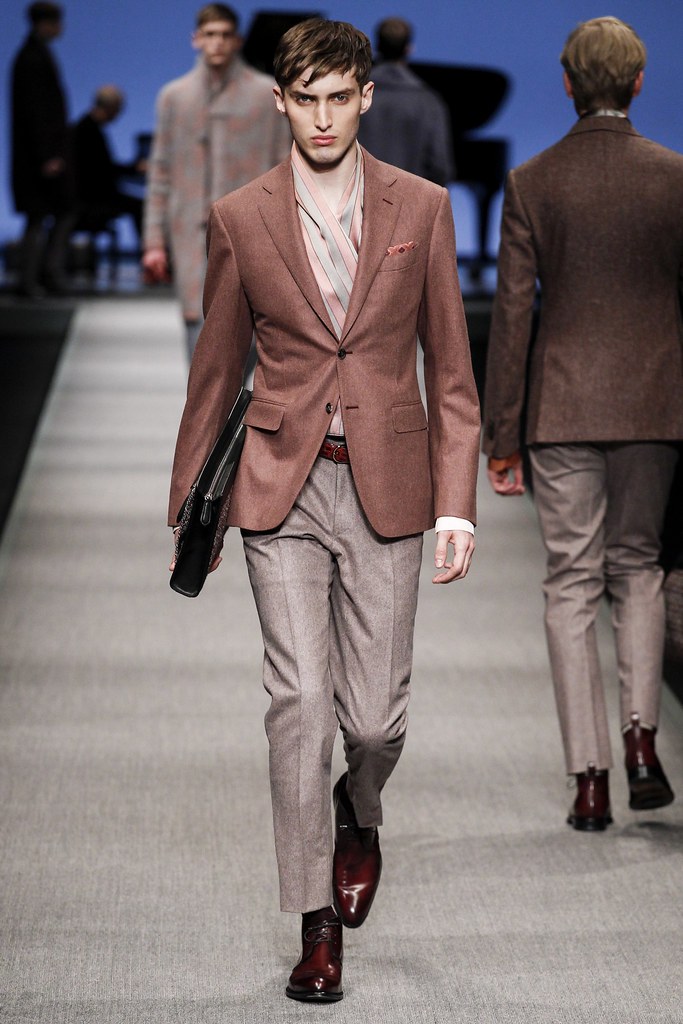 FW14 Milan Canali017_Charlie France(VOGUE)