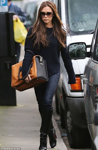 victoria-beckham-and-victoria-beckham-victoria-leather-tote-gallery