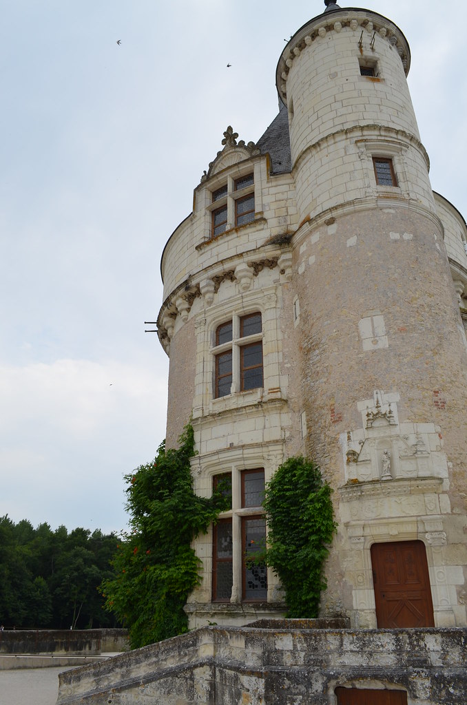 Chateau de Chenonceau front tower
