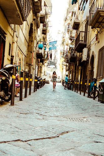 Walking on Naples alleys by Davide Restivo