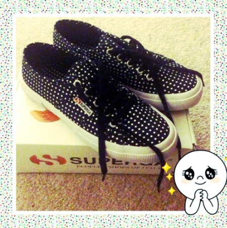 Superga with dots