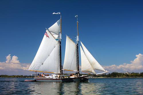 The schooner Lewis R. French near Vinalhaven, Maine by nelights