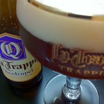 ベルギービール大好き！！ ラ・トラップ クアドルペル La Trappe Quadrupel