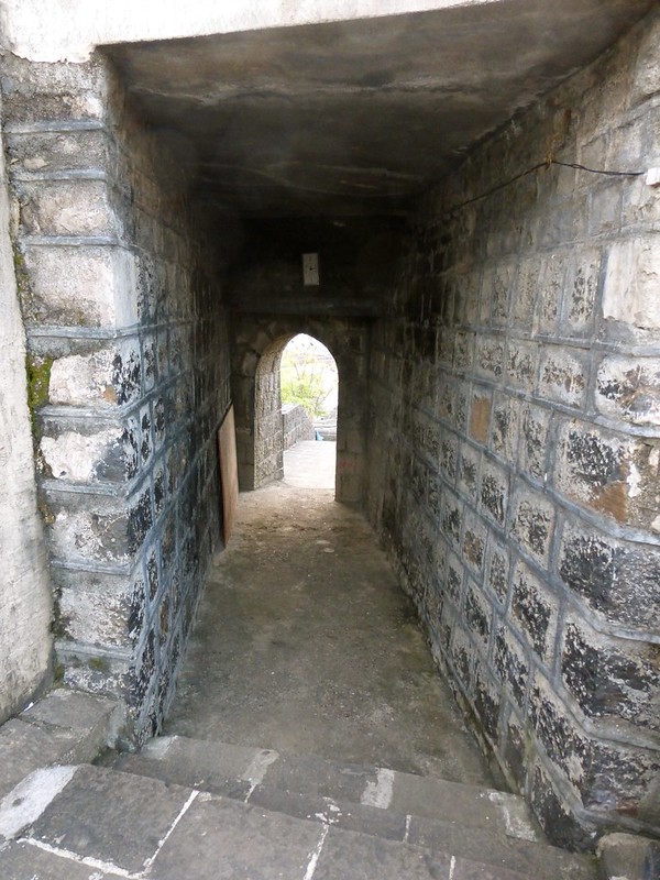 Worli Fort - arched entrance and passage