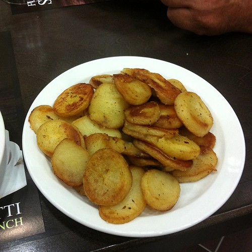 Home fries at Tutti Frutti Breakfast and Lunch #yegfood