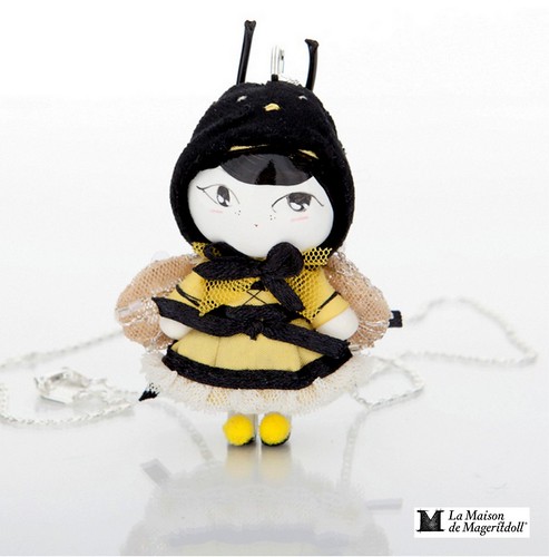 Mageritdoll Collection: Bumblebee Doll. Muñeca Abejorro (Resin Art Doll Brooch & Necklace - Muñeca artística resina) by La Maison de Mageritdoll