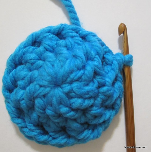 Liz-Hat-Free-Crochet-Pattern-Round-Two