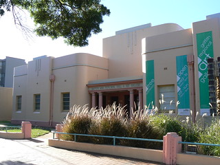 Griffith War Memorial Hall & Art Gallery