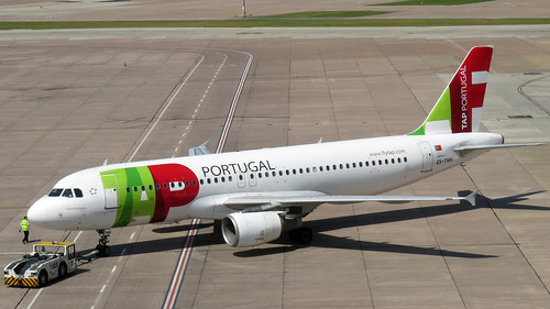 CS-TNH TAP Portugal Airbus A320