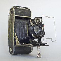 15—Folding camera 6x9 ('Mixte' for 120 film and plates) by C-F-Foth & Co (Berlin) (Foth 21)