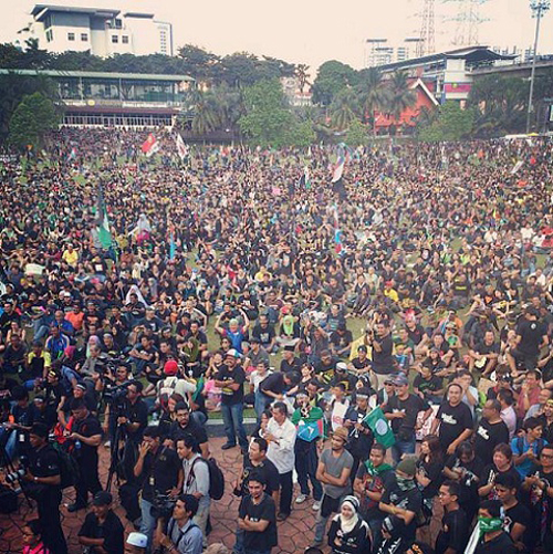 8835752186 03582c36ba o Gambar dan Video Perhimpunan Blackout 505 di Petaling Jaya 25 Mei 2013