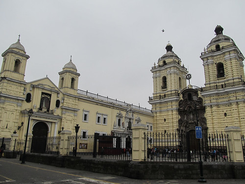 Lima: el Covento San Francisco dans le centre historique