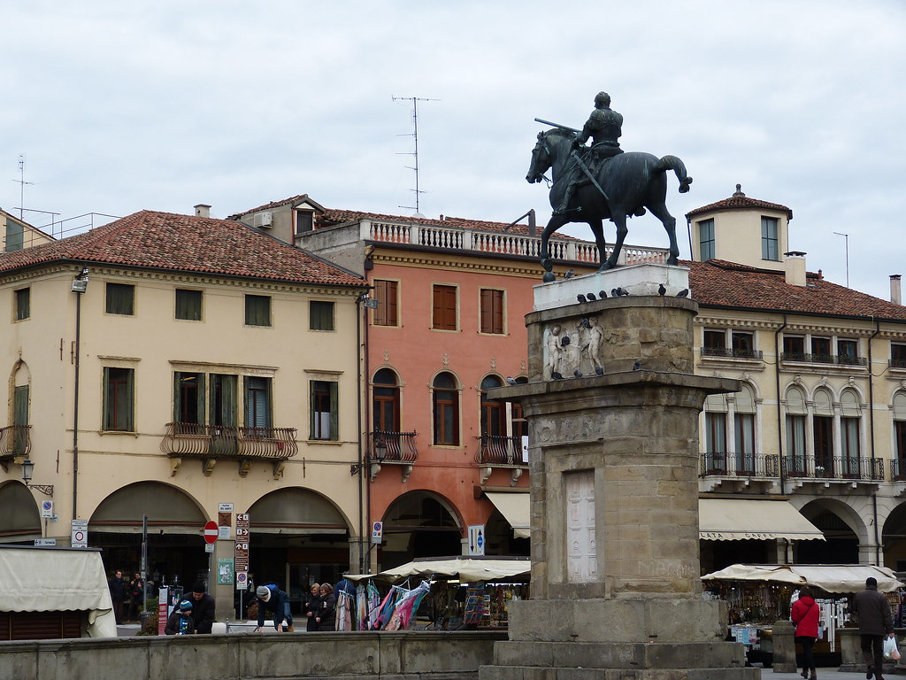 Gattamelata Statue, Padova