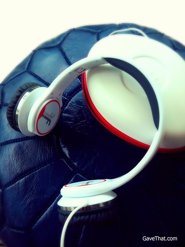 Flips Headphones Review at Gift Style Blog Gave That