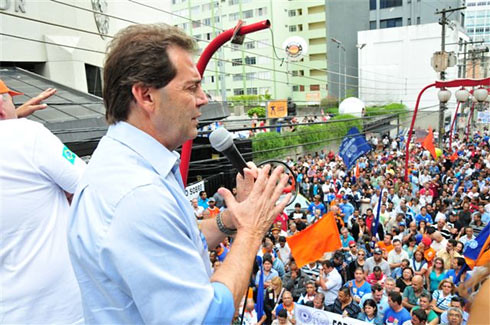 Assembleia decisiva na rua Galvão Bueno