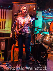 2014-1130 Ladies of the Blues at JV's