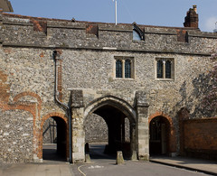 City walls and gates in Britain
