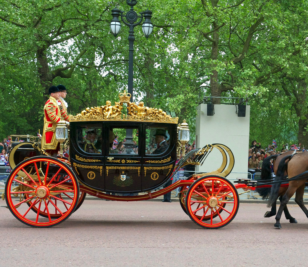 The carriage carrying the parents of Prince William of Wales and Kate Middleton from the marriage ceremony.. Credit John Pannell