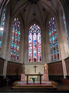 Paroisse Sainte Croix St Michel St Pierre interior