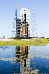 Orion : T-23 hours - Photo op with Charlie Bolden