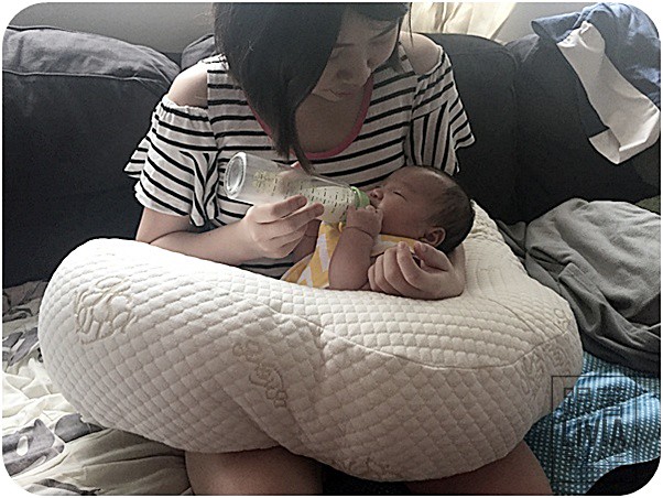 0707-GreySa格蕾莎哺乳護嬰枕 (3)