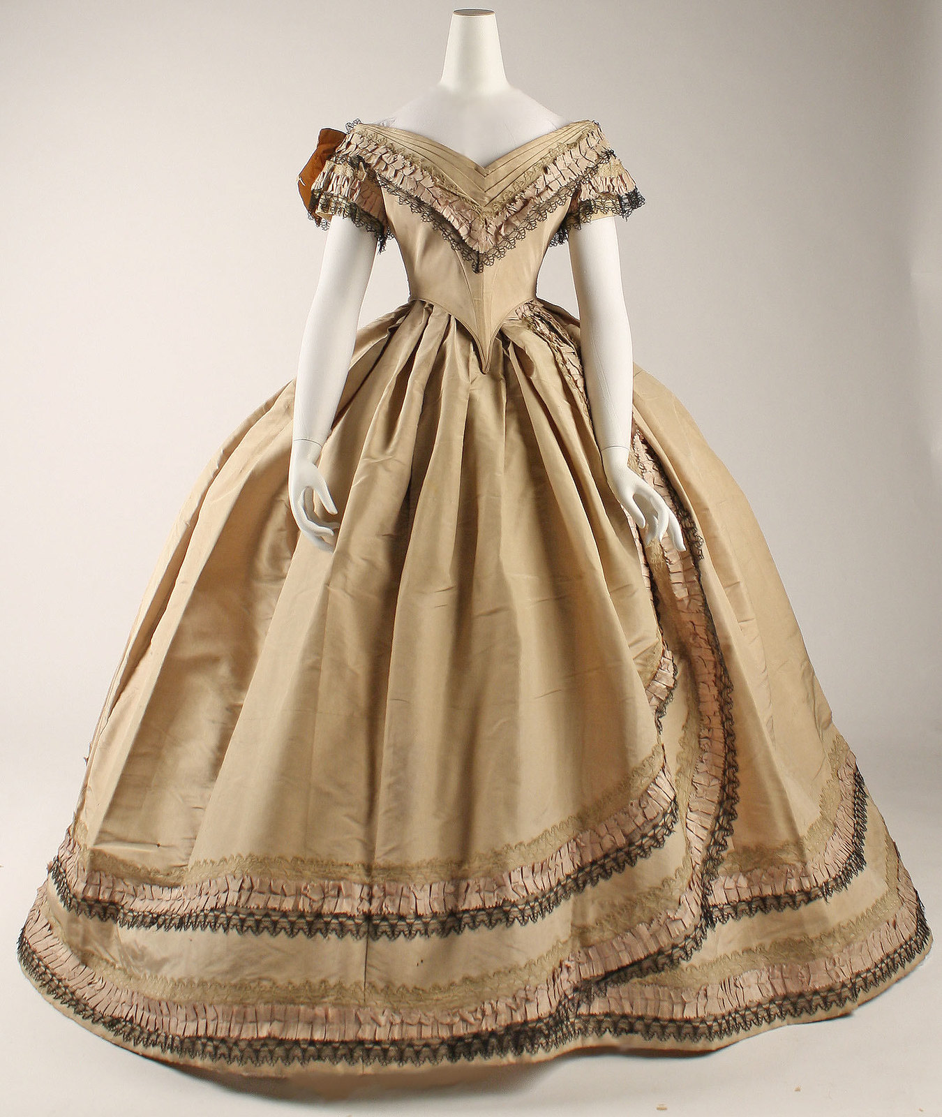 1860-64, British, silk. metmuseum