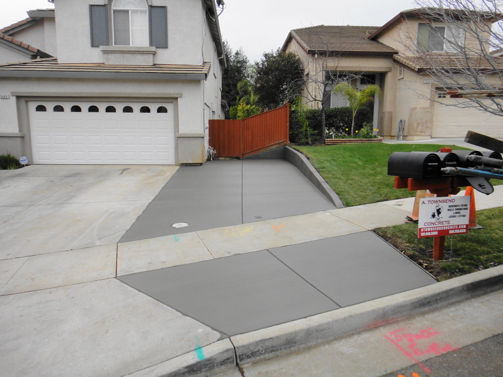 Driveway Extension With Retaining Wall In Fairfield CA