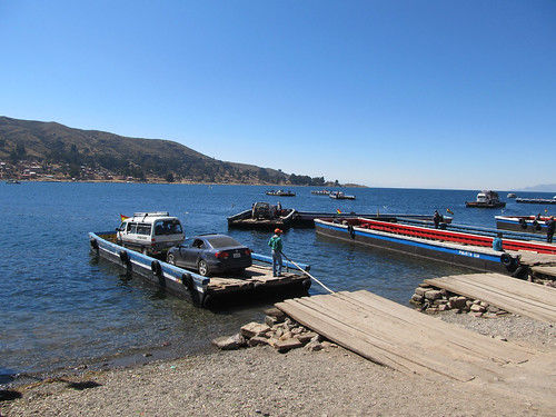 Trajet Copacabana-La Paz: bac pour traverser le Lac Titicaca