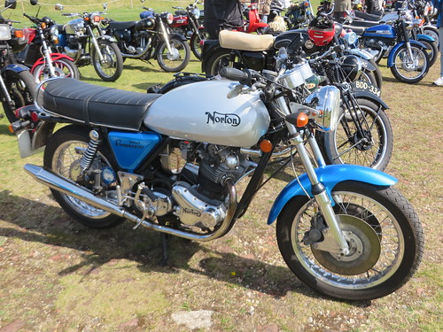 JWO804L Norton Commando Motorcycle
