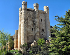 Castelos e Muraias / Castillos y Murallas