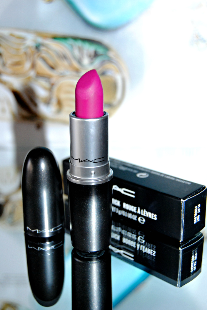 Flat Out Fabulous MAC Lipstick (1)
