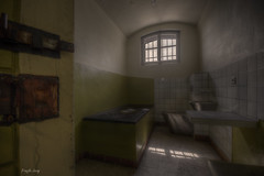 Prison 19