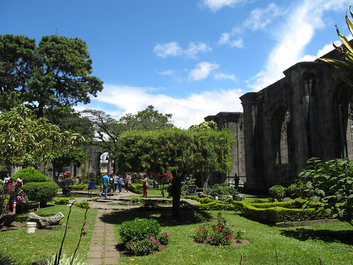 Cartago: les ruines d'une église transformée en parc