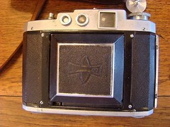Mamiya Six - Camera-wiki.org - The free camera encyclopedia