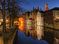 Intermezzo: Brugge by Night