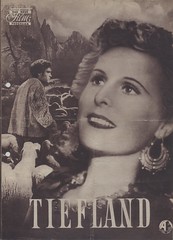 1954: Tiefland