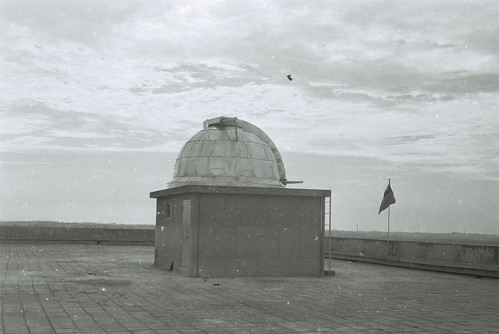 科一館樓頂的天文望眼鏡-1972
