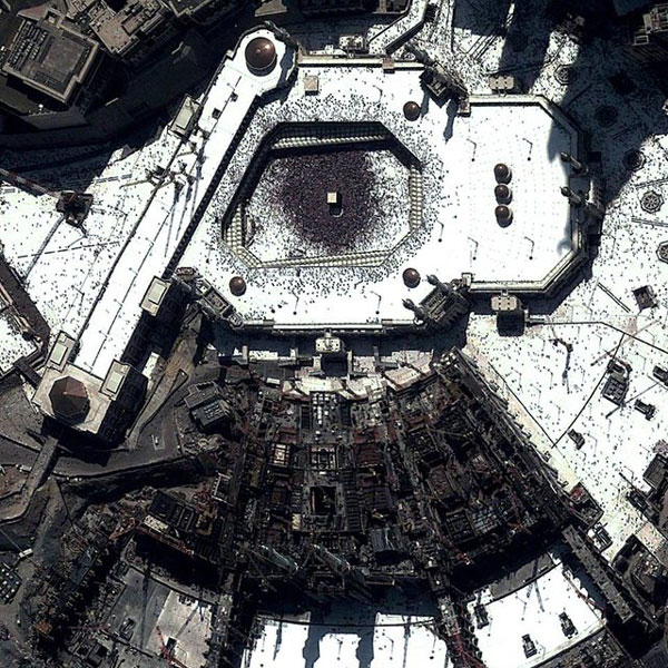 Kaaba / Al-Masjid al-Haram Mecca, Saudi Arabia