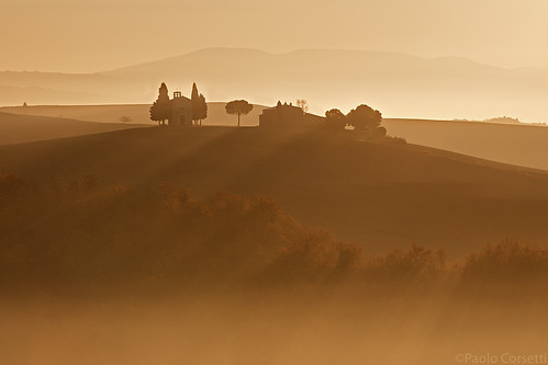 sunrise landscape alba chapel tuscany siena toscana paesaggio colline cappella cretesenesi d90 vitaleta sanquirico