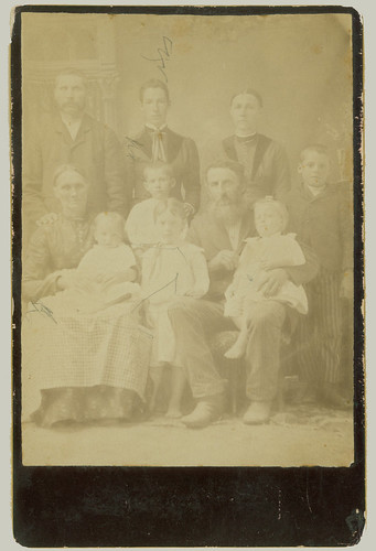 Cabinet Card Family of Ten
