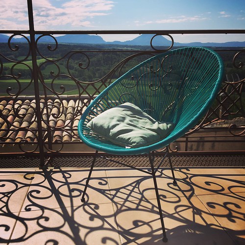 morning mountain france chair view weekend south sunday peaceful enjoy zen provence dolcevita sud verdon puimoisson