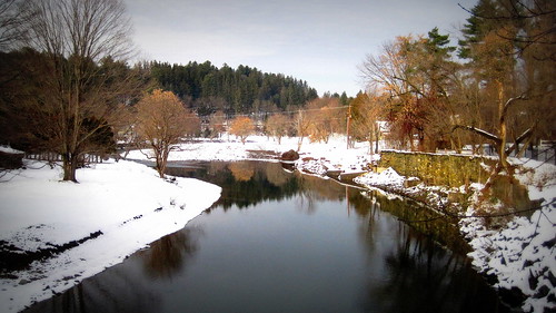 winter reflections river vermont scene woodstock ottauquechee