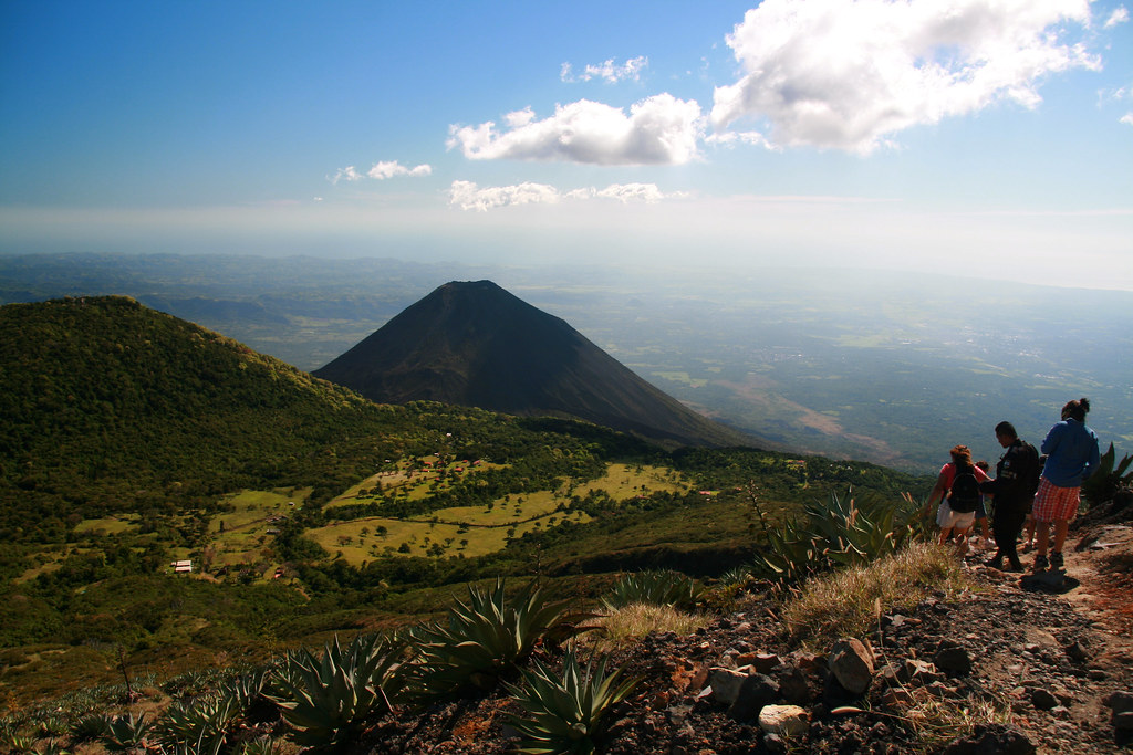 Минимум изменений погоды в Сальвадоре приносит и март месяц