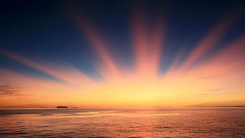 ocean sunset red sea orange sun island ray dusk indian dramatic corona maldives sunray superaplus aplusphoto