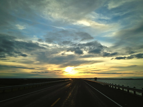 sunset sky cloud highway texas different tx josh denton strangely 455 lakerayroberts roadahead sanger iphone4s