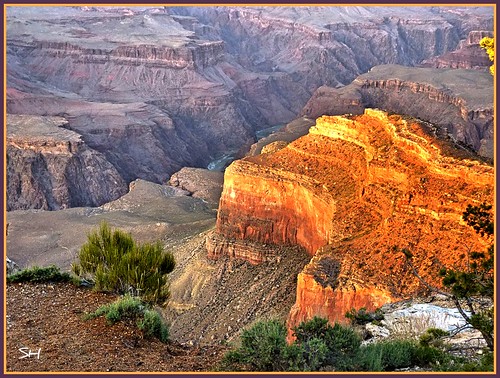 arizona rock landscape niceshot grandcanyon coloradoriver fantasticnature absolutelyperrrfect blinkagain bbng